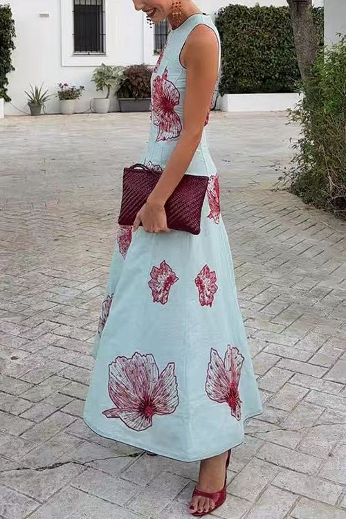 Crewneck Sleeveless Floral Print Maxi Dress