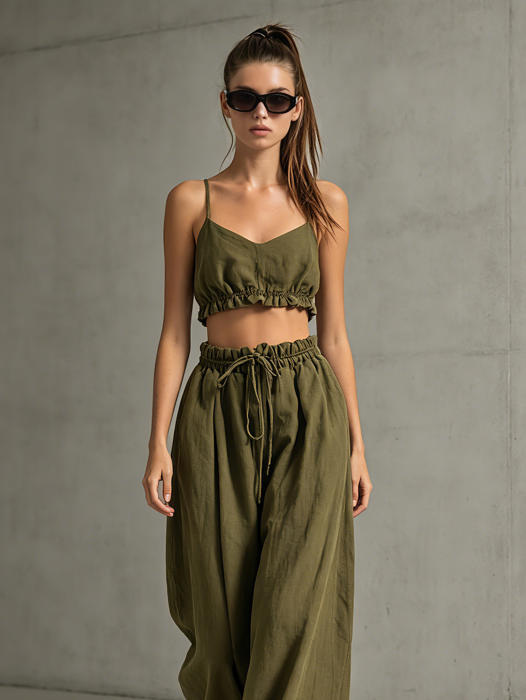 Women's Casual Army Green Cotton-Linen Sleeveless Strappy Top And Trousers Set  MDZ1562D5LXY