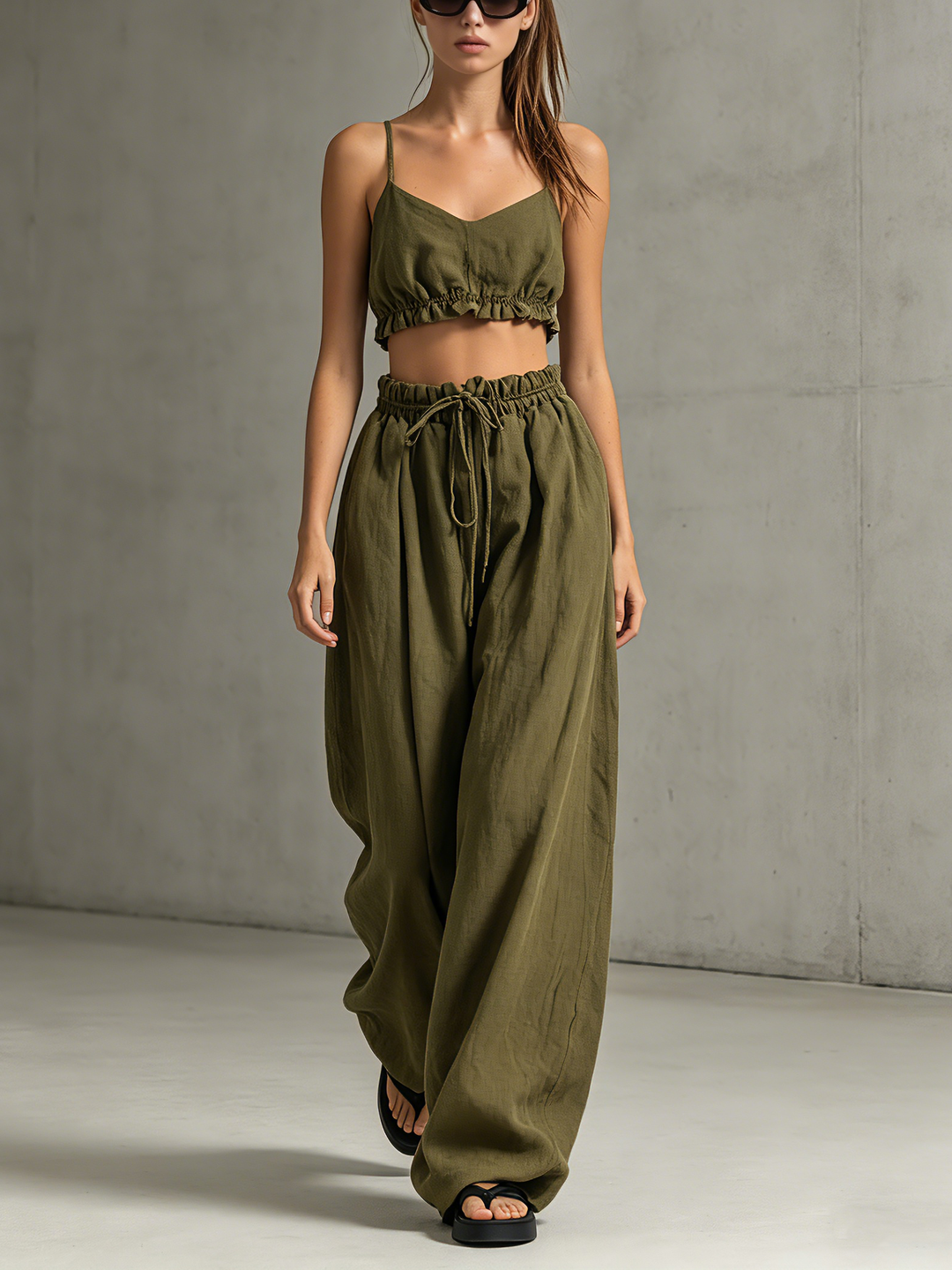 Women's Casual Army Green Cotton-Linen Sleeveless Strappy Top And Trousers Set  MDZ1562D5LXY