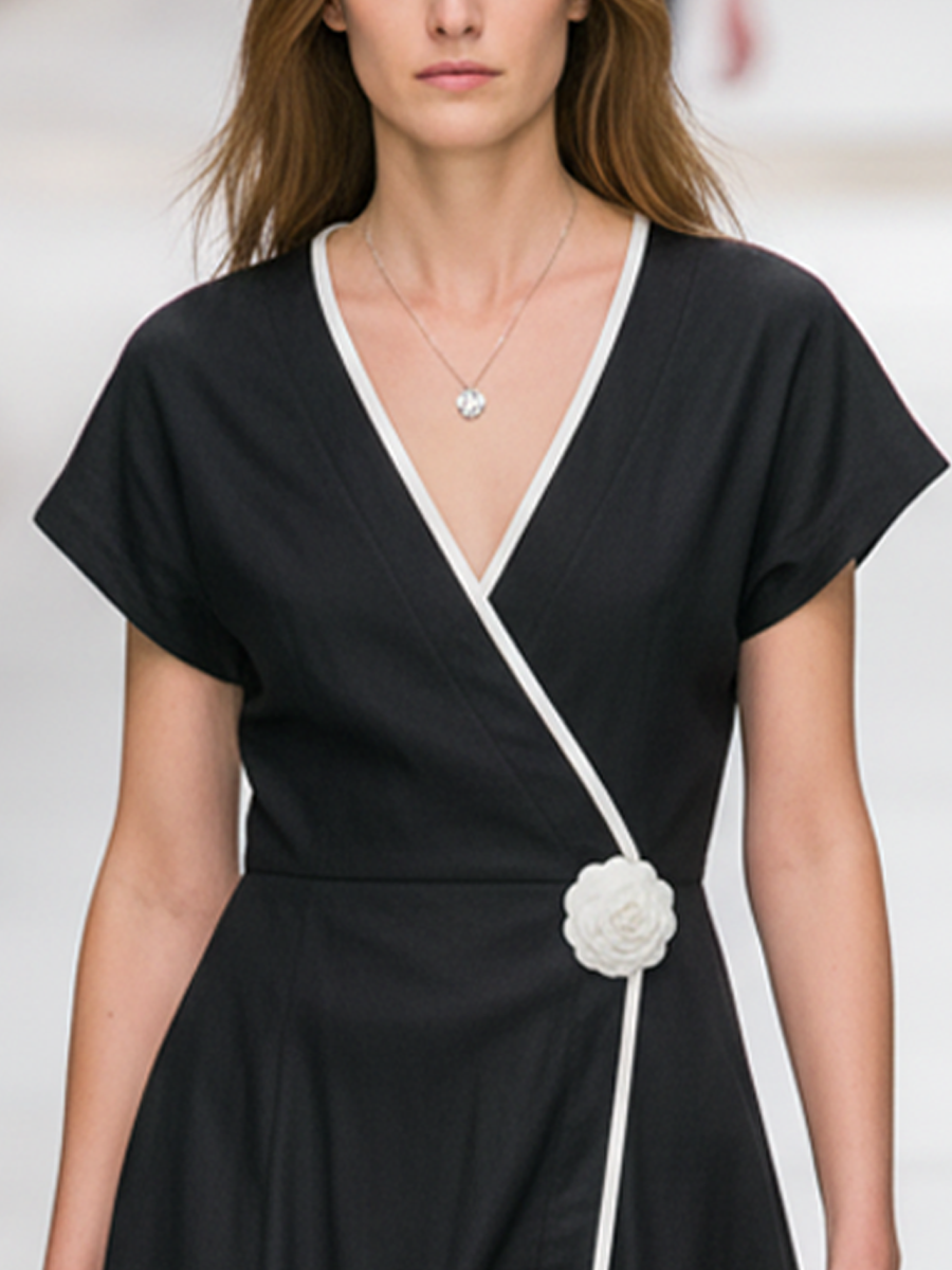 Women's Elegant Black Cotton Linen V-neck Color-blocked White-trimmed Short-sleeved A-line Midi Dress MDZ1598D4GMJ