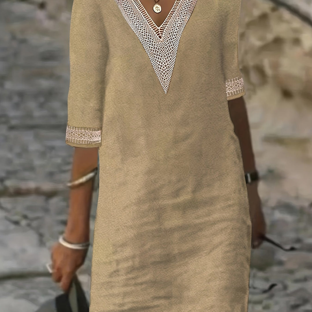 Dentelle | V-Neck Lace Short Sleeve Dress