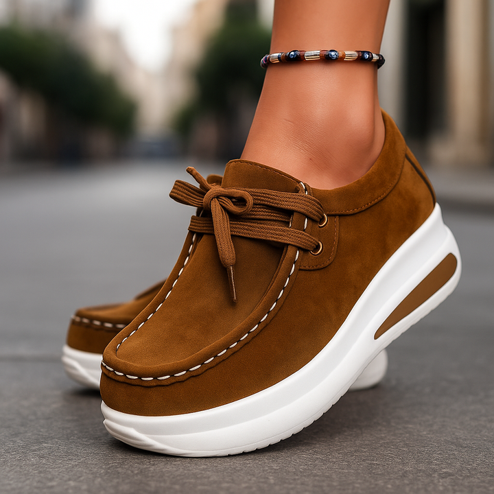 Ivy Manhattan | Minimalist Chic Shoe