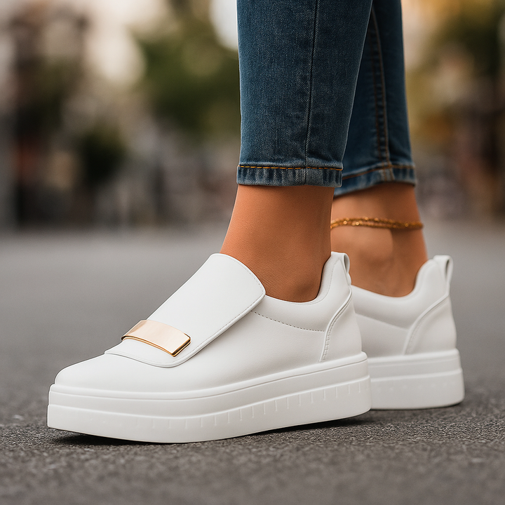 Brigitte & Diane | Heritage Collection Platform
