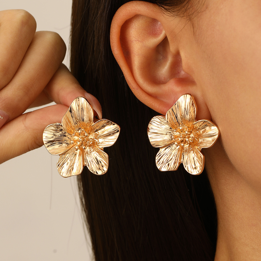 Margovil Vintage Delicate Large Flower Metal Stud Earrings