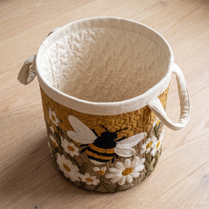 Daisy & Bee / Quilted Basket