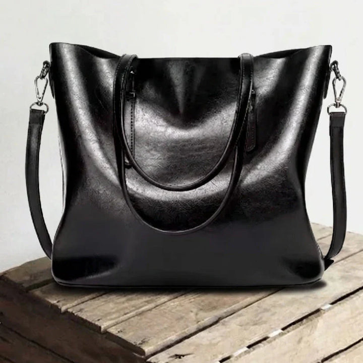 Nicole | Wear it all day — Leather Shoulder Bag