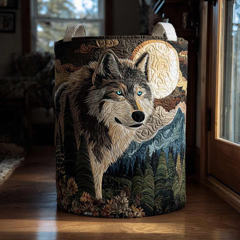 Howling at the Moon // Quilted Basket