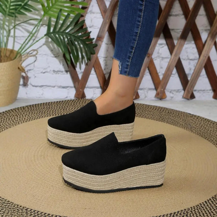 Brigitte & Diane | Unique Rise Platforms