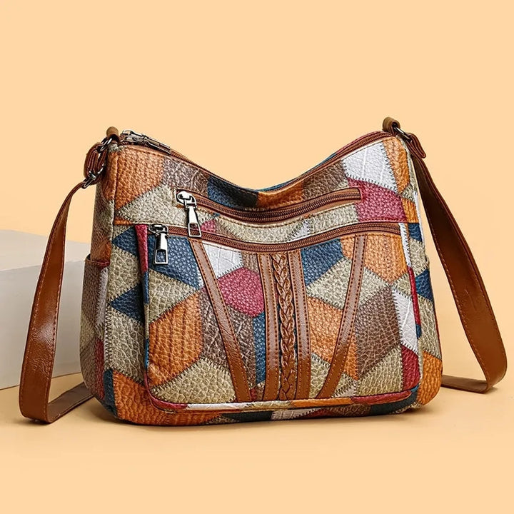 Clara | Everything at hand — Compact Leather Shoulder Bag