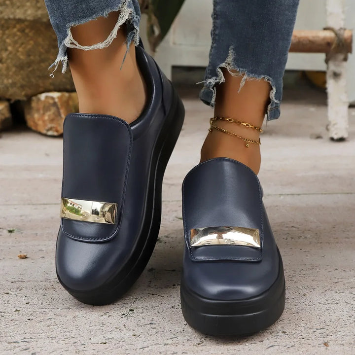 Brigitte & Diane | Heritage Collection Platform