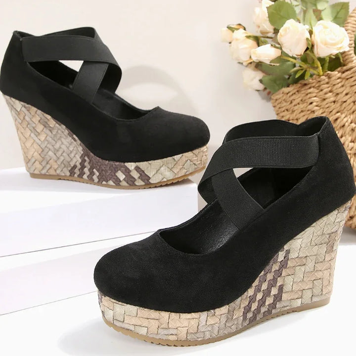 Ivy Manhattan | Iconic Piece Shoe