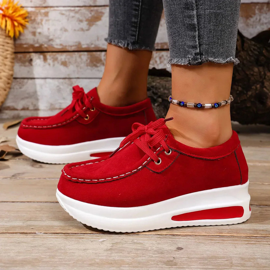 Ivy Manhattan | Minimalist Chic Shoe