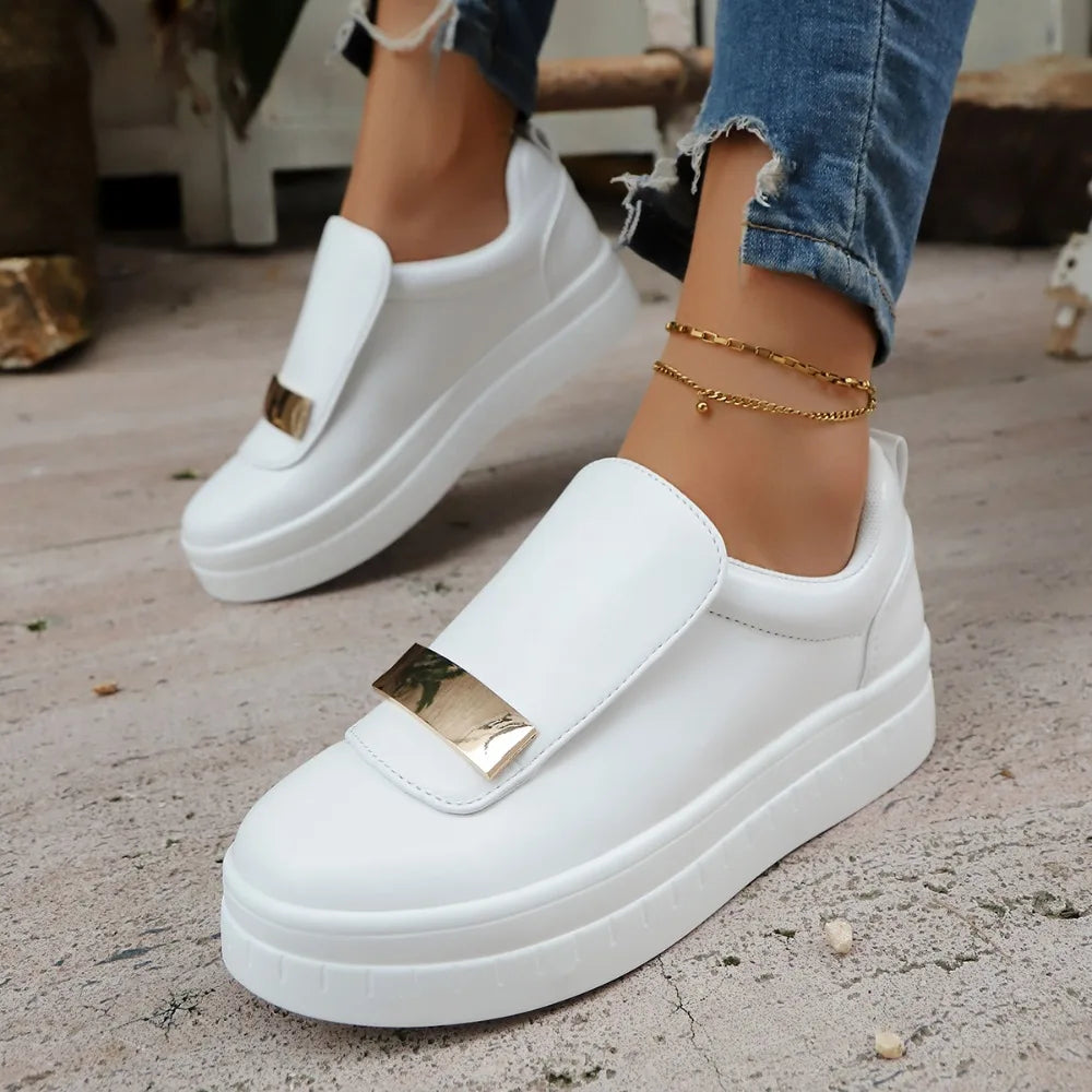 Brigitte & Diane | Heritage Collection Platform