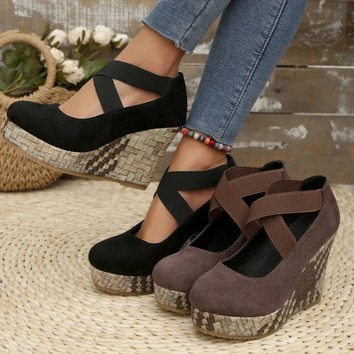 Ivy Manhattan | Iconic Piece Shoe